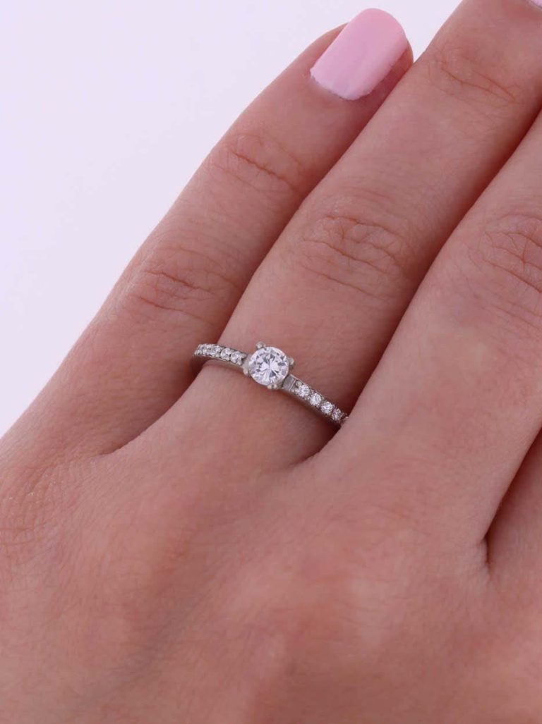 The Best eljegyzési gyűrű