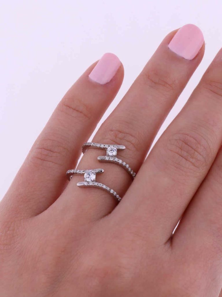 Party eljegyzési gyűrű