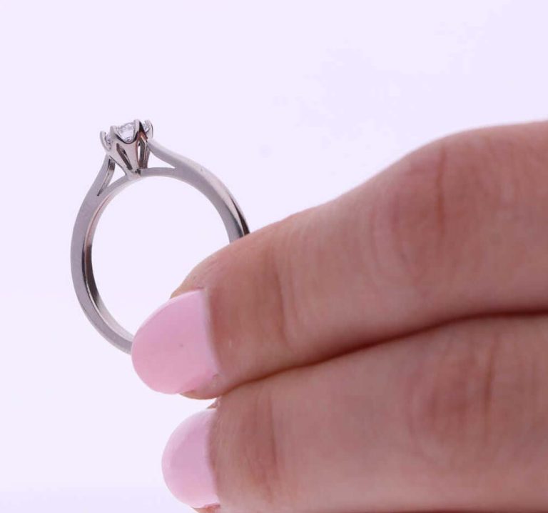 Gotico eljegyzési gyűrű